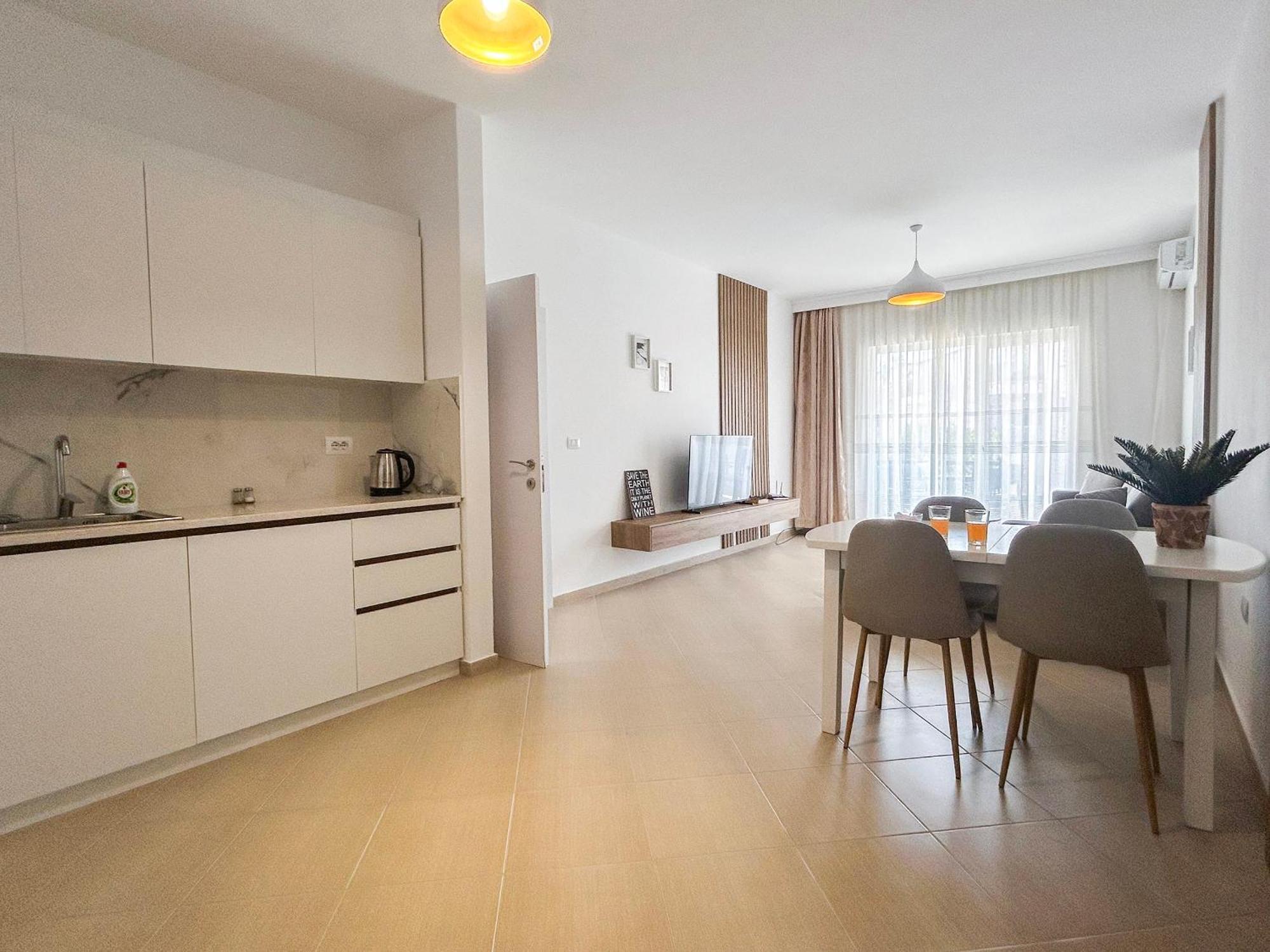 Gloria Superior 827 Apartamento Golem (Tirana)
