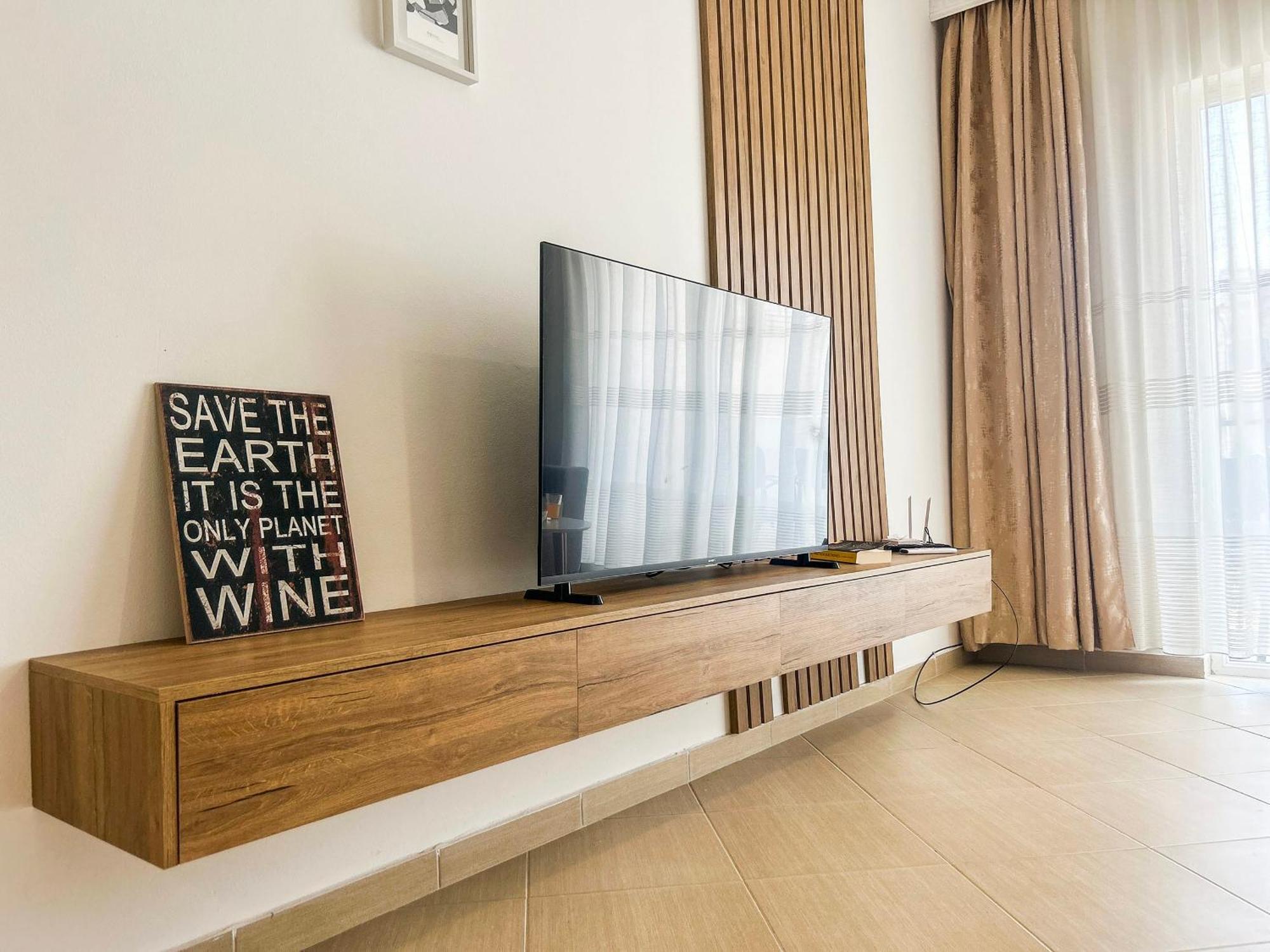 Gloria Superior 827 Apartamento Golem (Tirana)